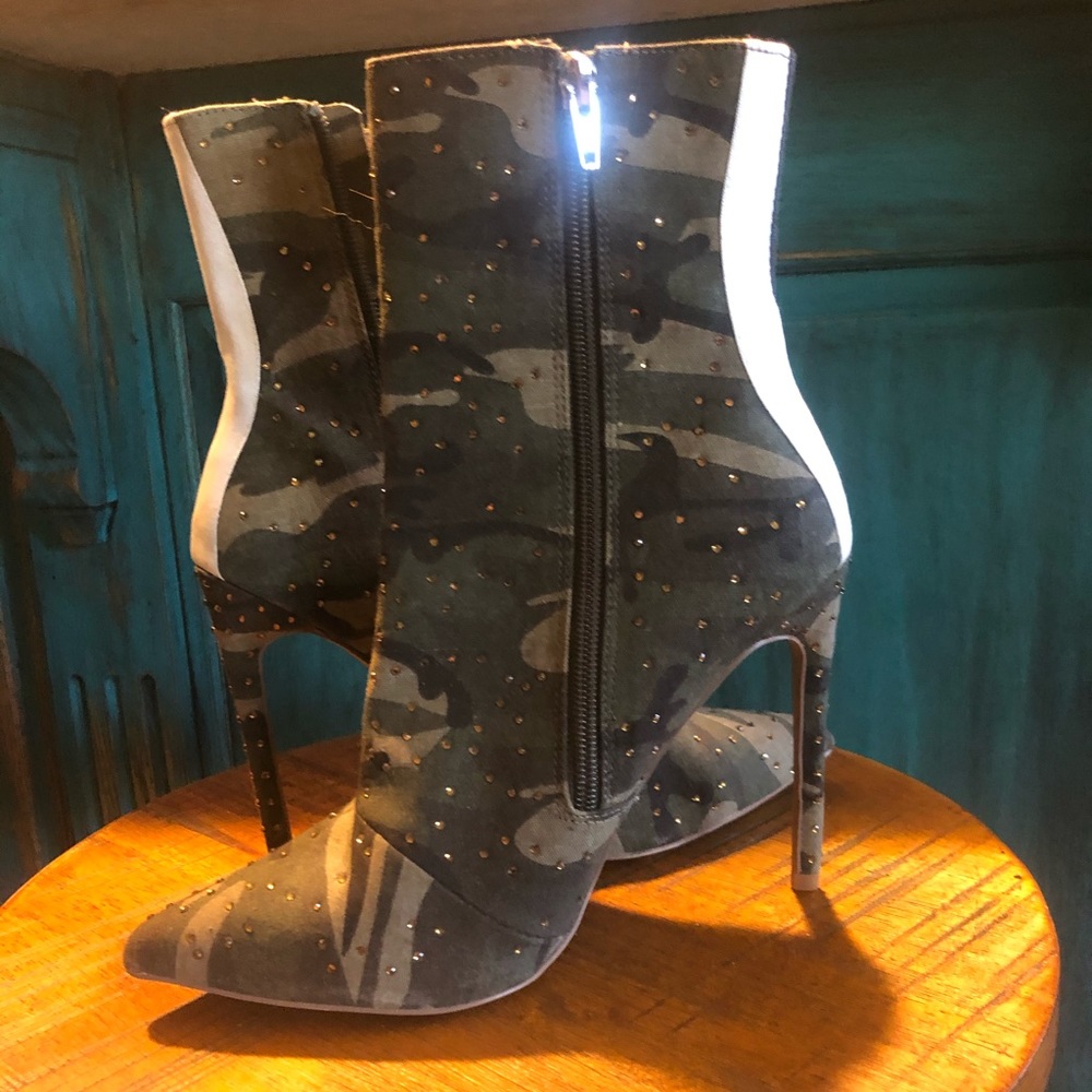 Steve Madden heels